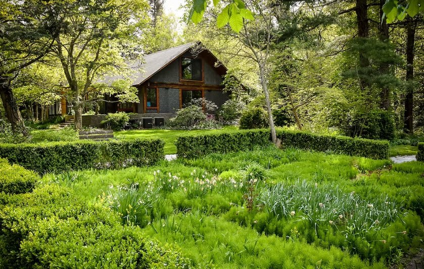 Brincka Cross Gardens, United States
